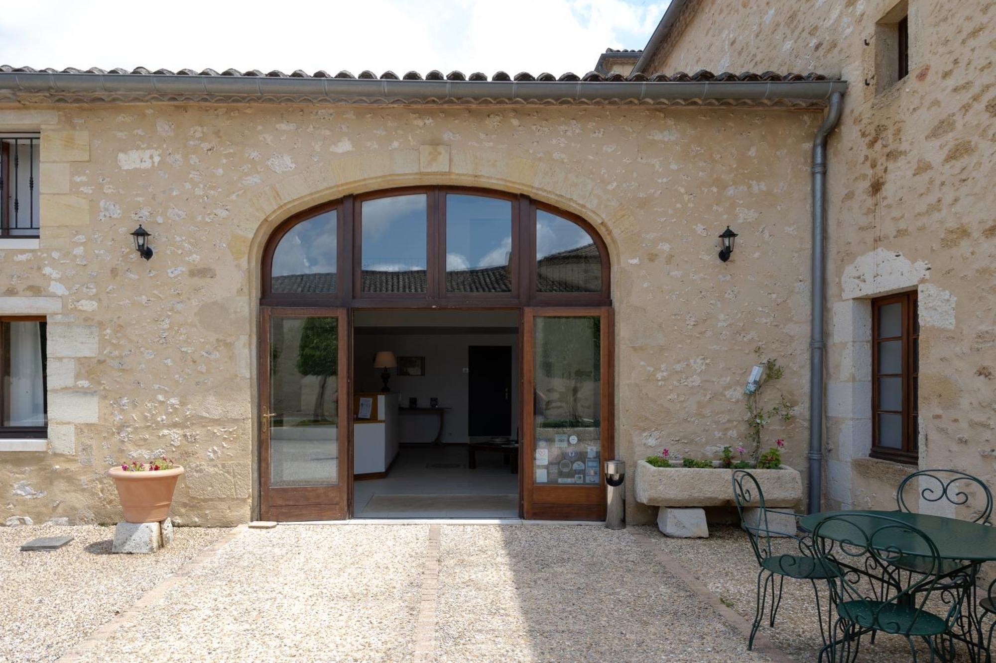 Chateau De Sanse Hotel 3*