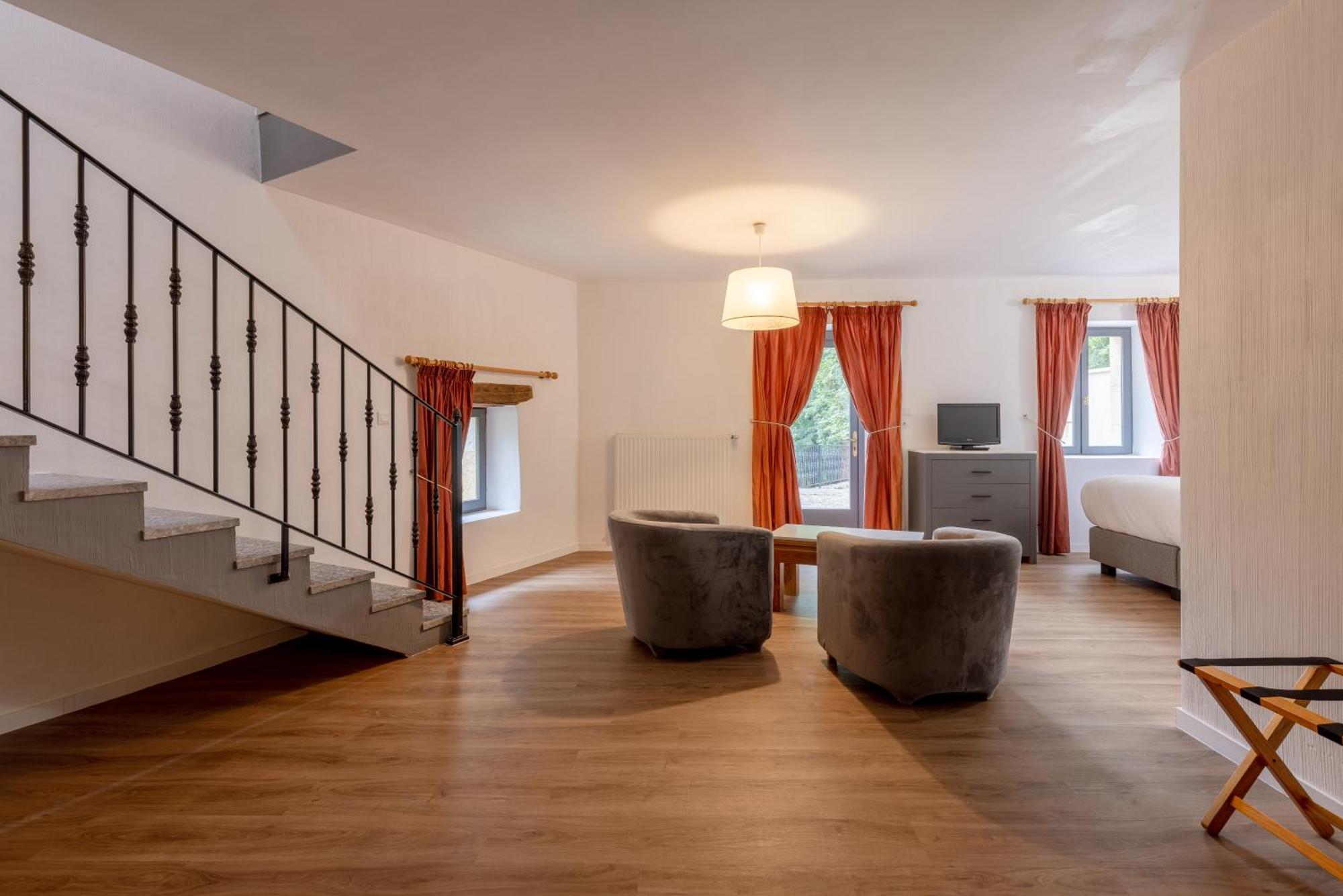 Hotel Chateau De Sanse 3*