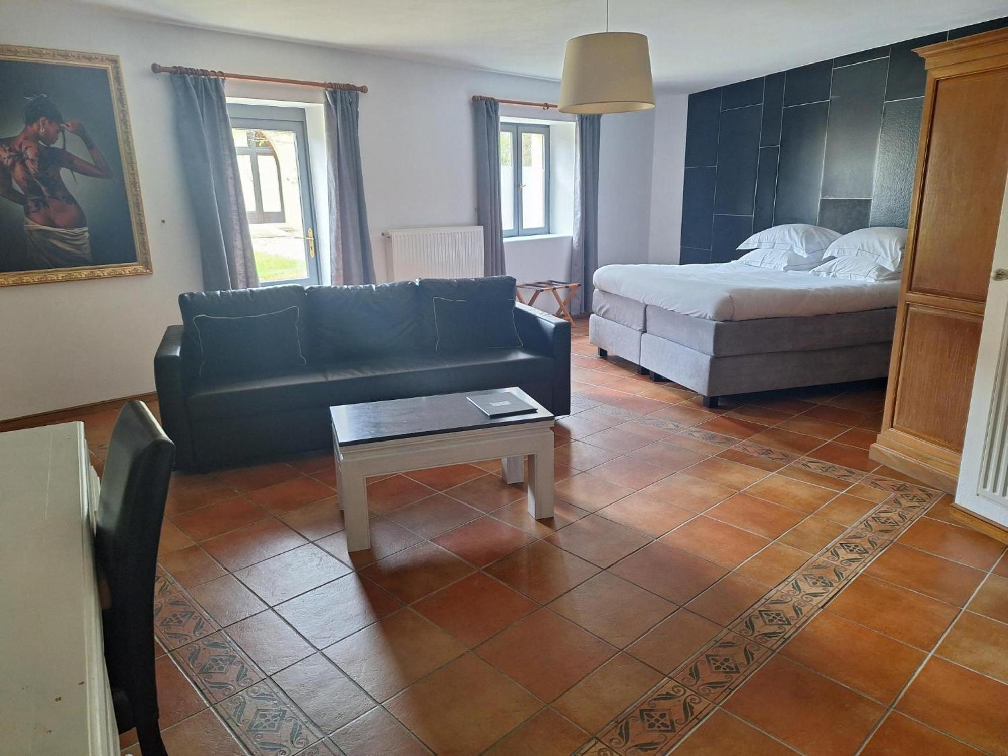 Hotel Chateau De Sanse 3*
